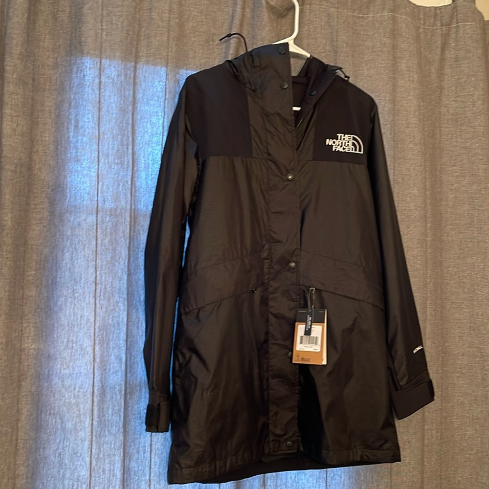 Women’s North Face “Windwall” Black Jacket, Size Small